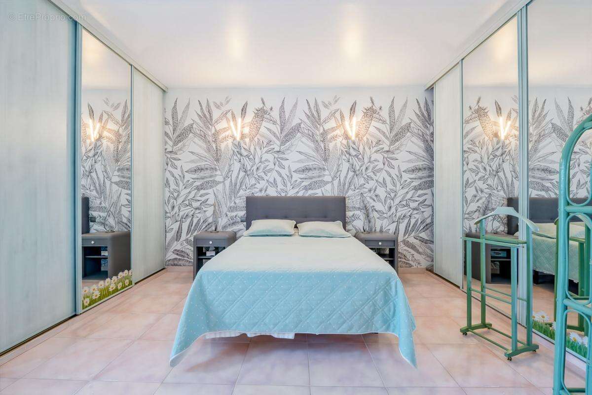 Maison à SAINT-RAPHAEL