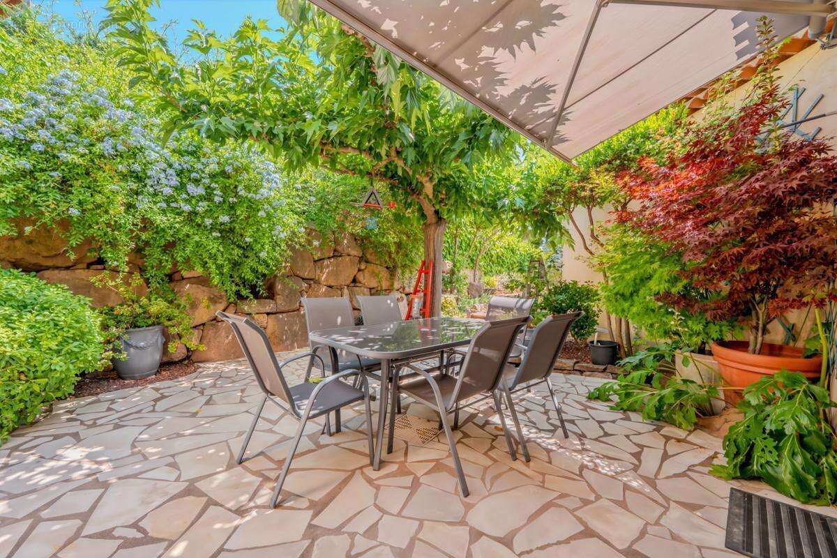 Maison à SAINT-RAPHAEL