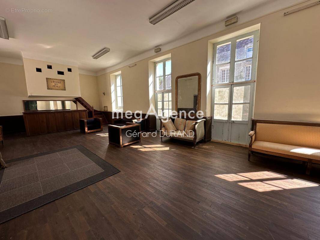 Appartement à ANGLES-SUR-L&#039;ANGLIN