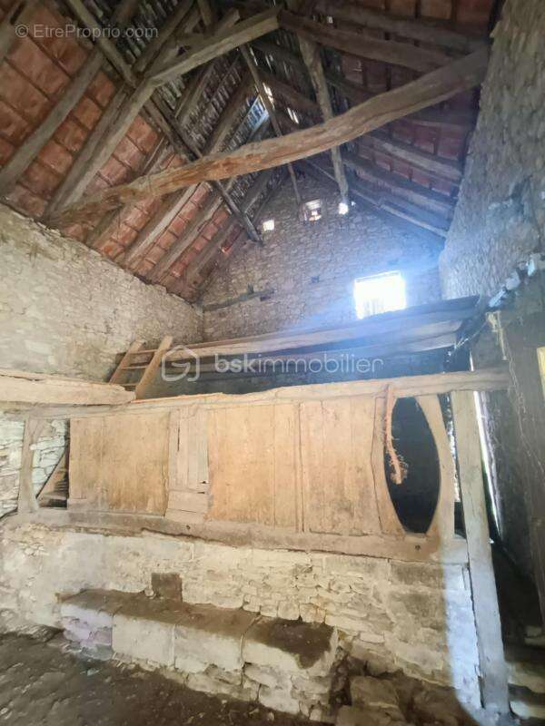 Maison à ALLAS-LES-MINES