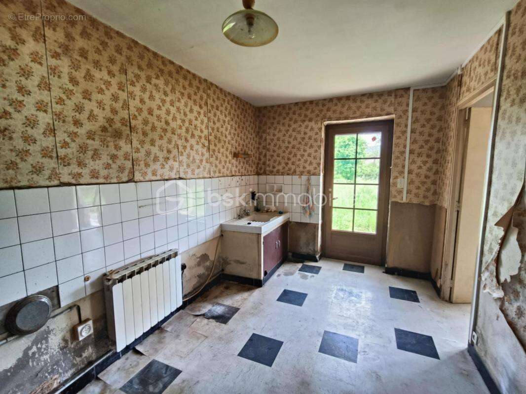 Maison à ALLAS-LES-MINES