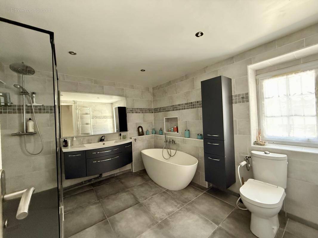 Maison à BOUFFEMONT