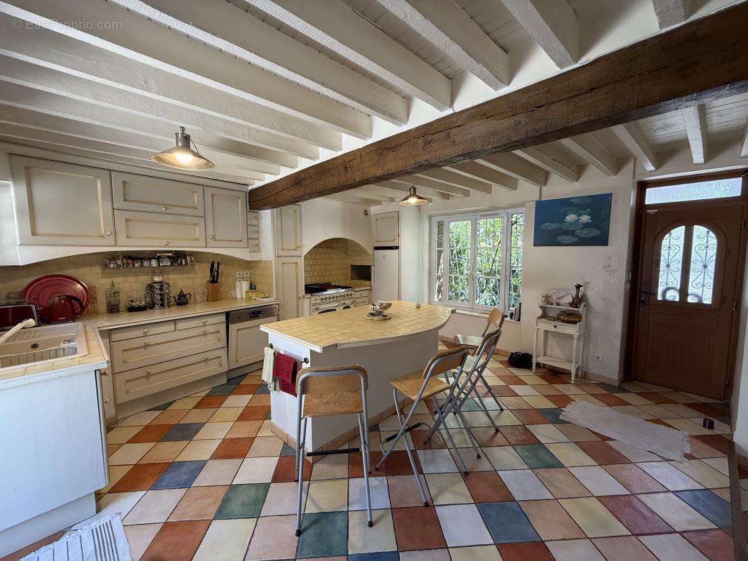 Maison à BOUFFEMONT