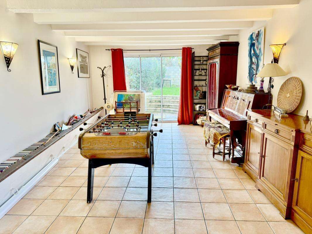 Maison à BOUFFEMONT