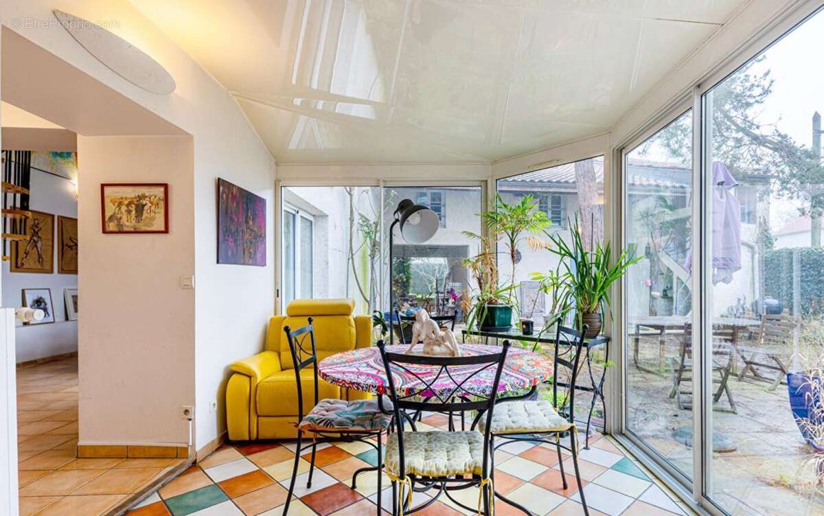 Maison à BOUFFEMONT