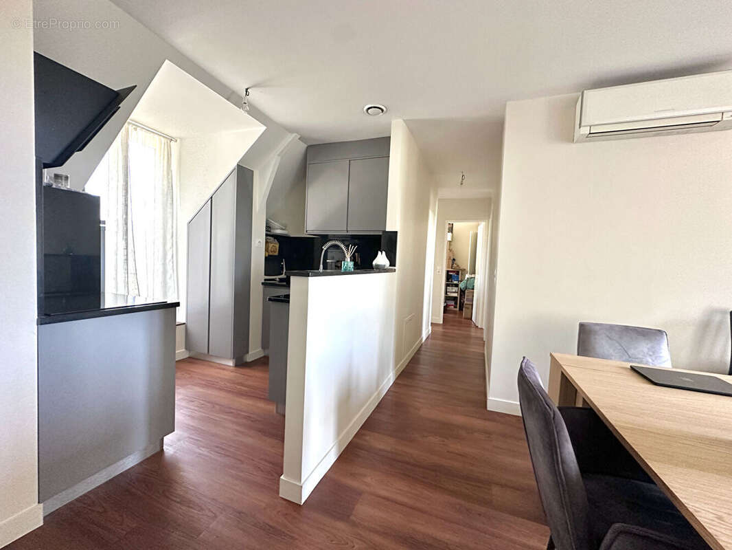 Appartement à FAY-LES-NEMOURS