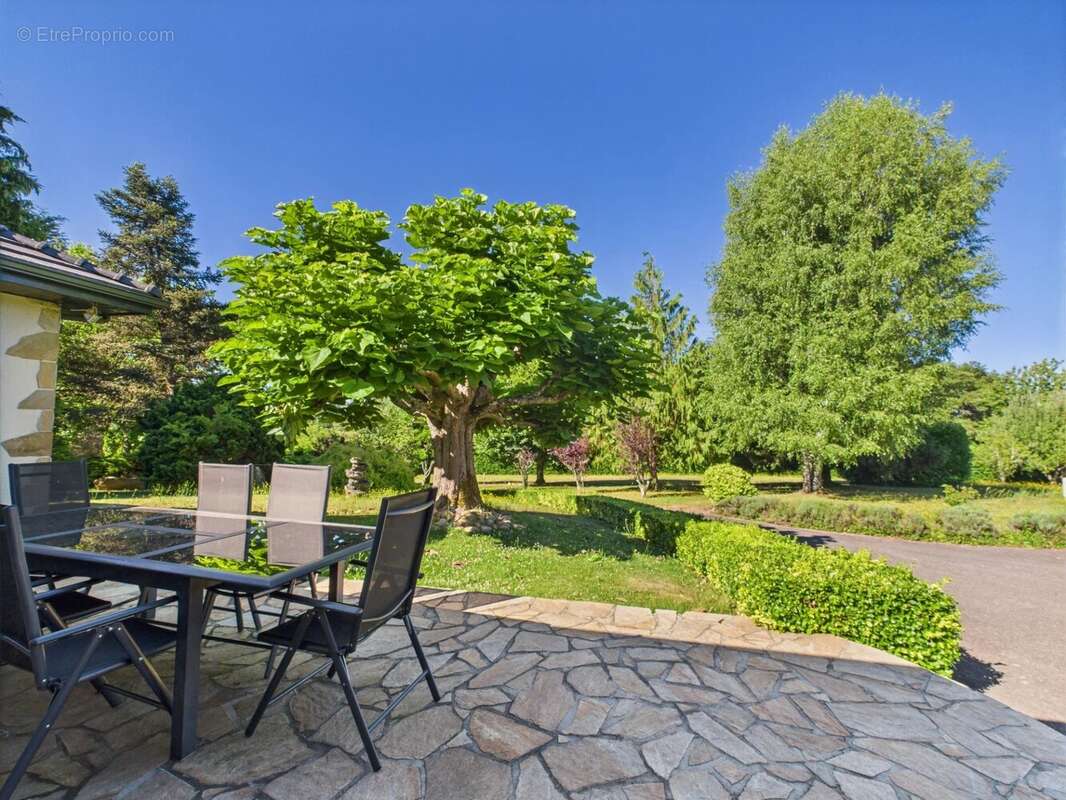 Maison à SAINT-MATHIEU