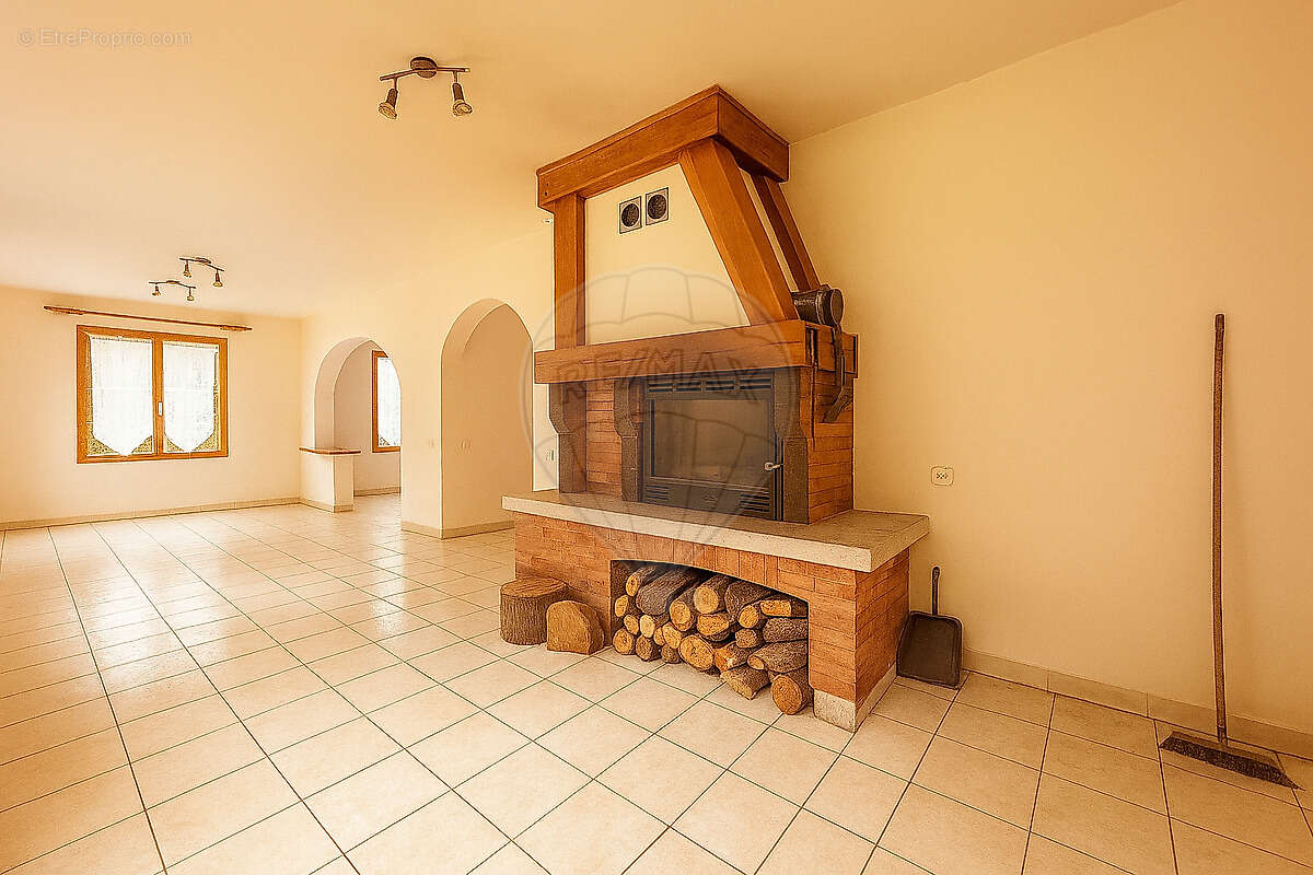 Maison à SAINT-MARDS-EN-OTHE