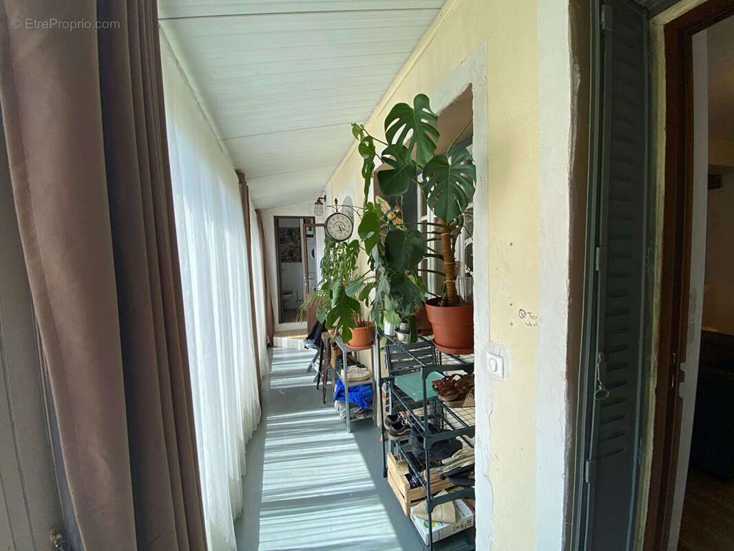 Autre à L&#039;ISLE-SUR-LA-SORGUE