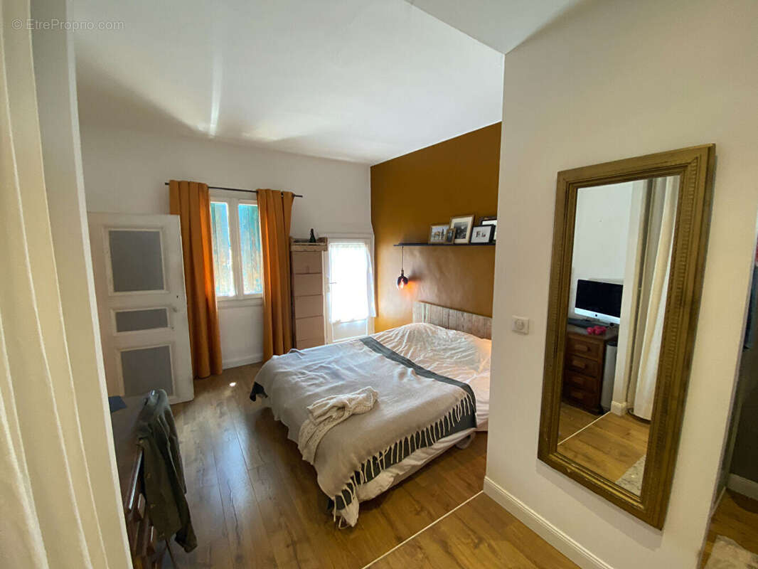 Autre à L&#039;ISLE-SUR-LA-SORGUE