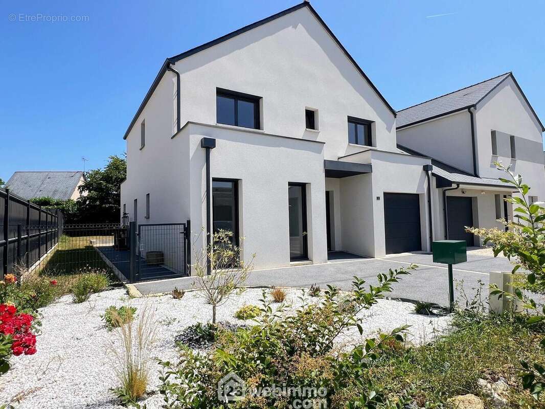 Belle maison de 2023 de 137 m². - Maison à MONTREUIL-JUIGNE