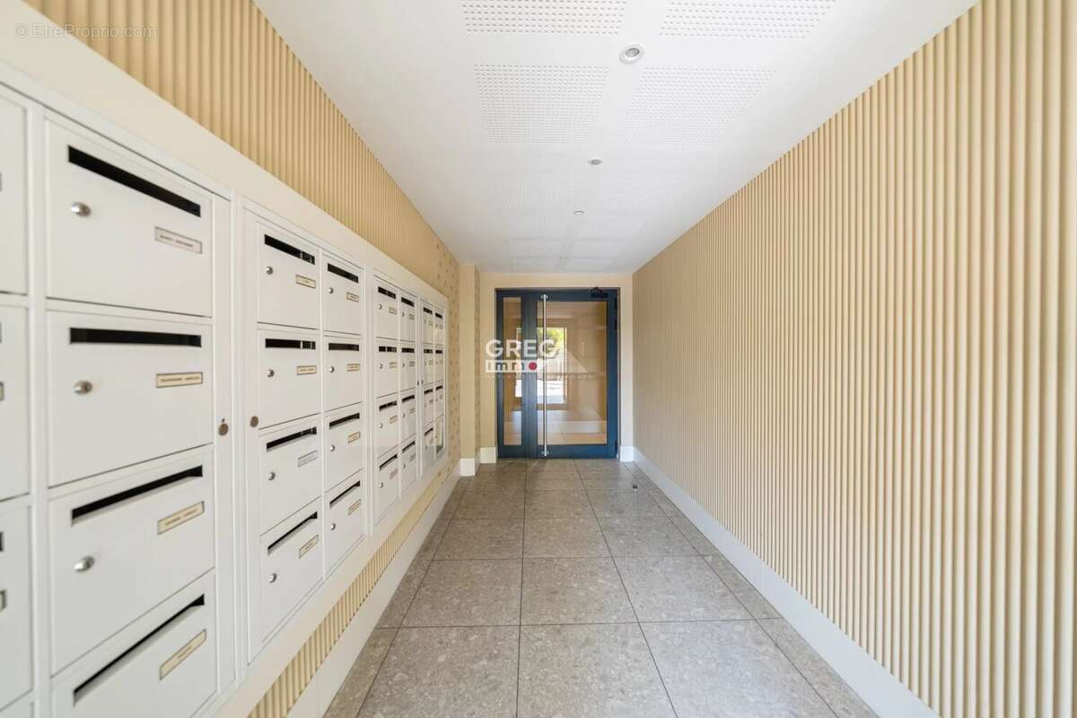 Appartement à VILLENEUVE-LOUBET