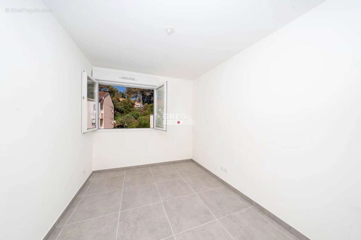 Appartement à VILLENEUVE-LOUBET