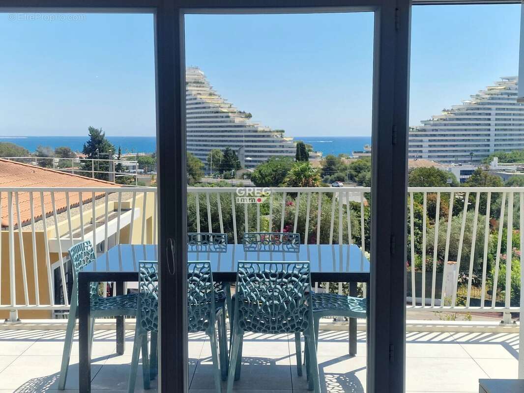 Appartement à VILLENEUVE-LOUBET