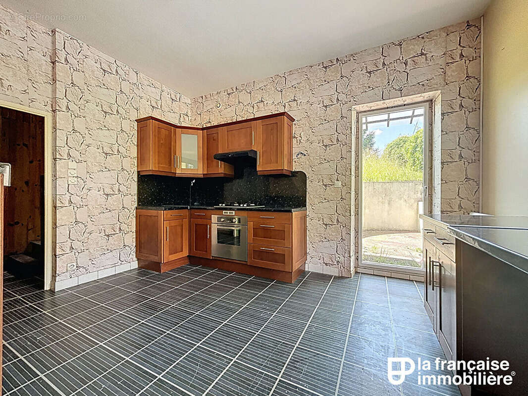 Maison à MONTAUBAN-DE-BRETAGNE