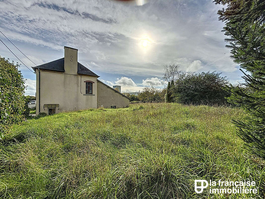 Maison à MONTAUBAN-DE-BRETAGNE