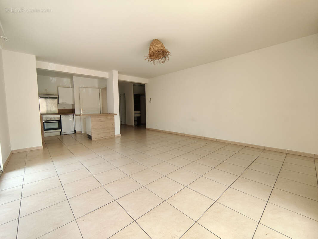 Appartement à NIMES