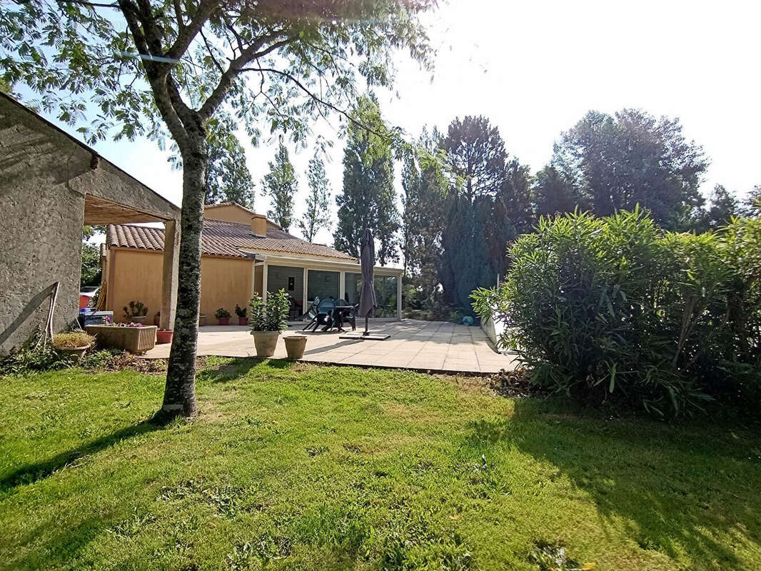 Maison à SAINTE-FLAIVE-DES-LOUPS