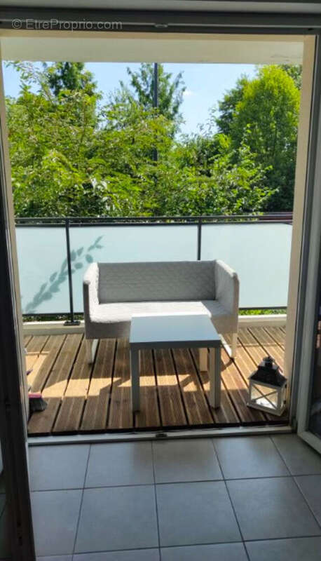 Appartement à SAINT-GENIS-POUILLY