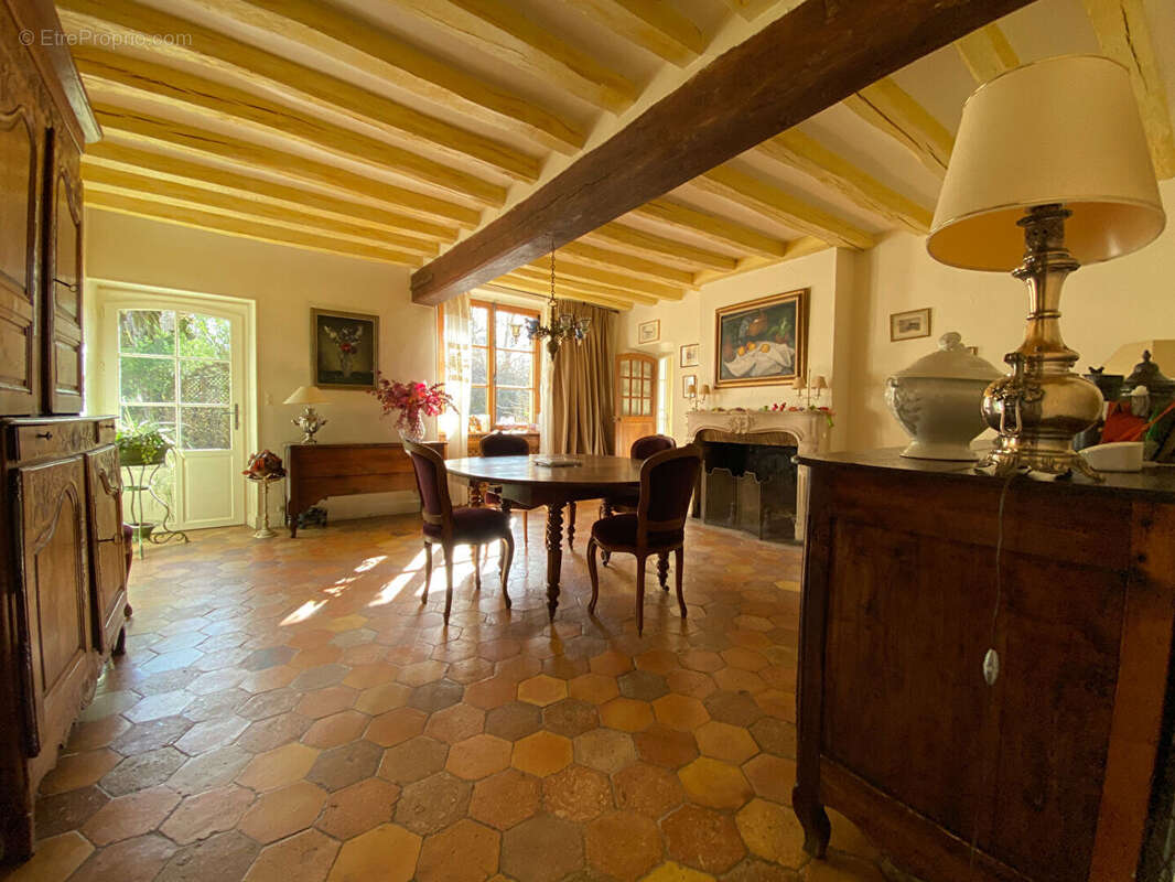 Maison à MONTFORT-L'AMAURY