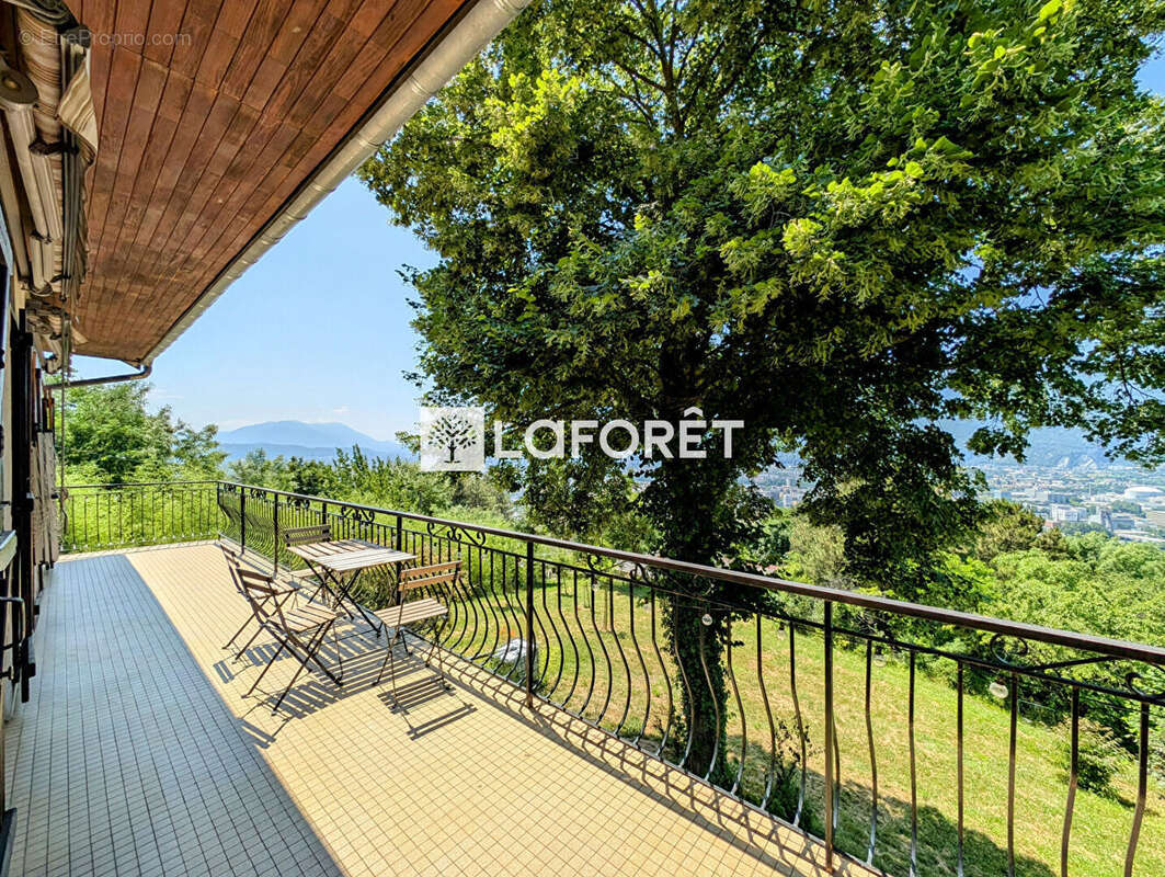 Maison à SAINT-MARTIN-LE-VINOUX