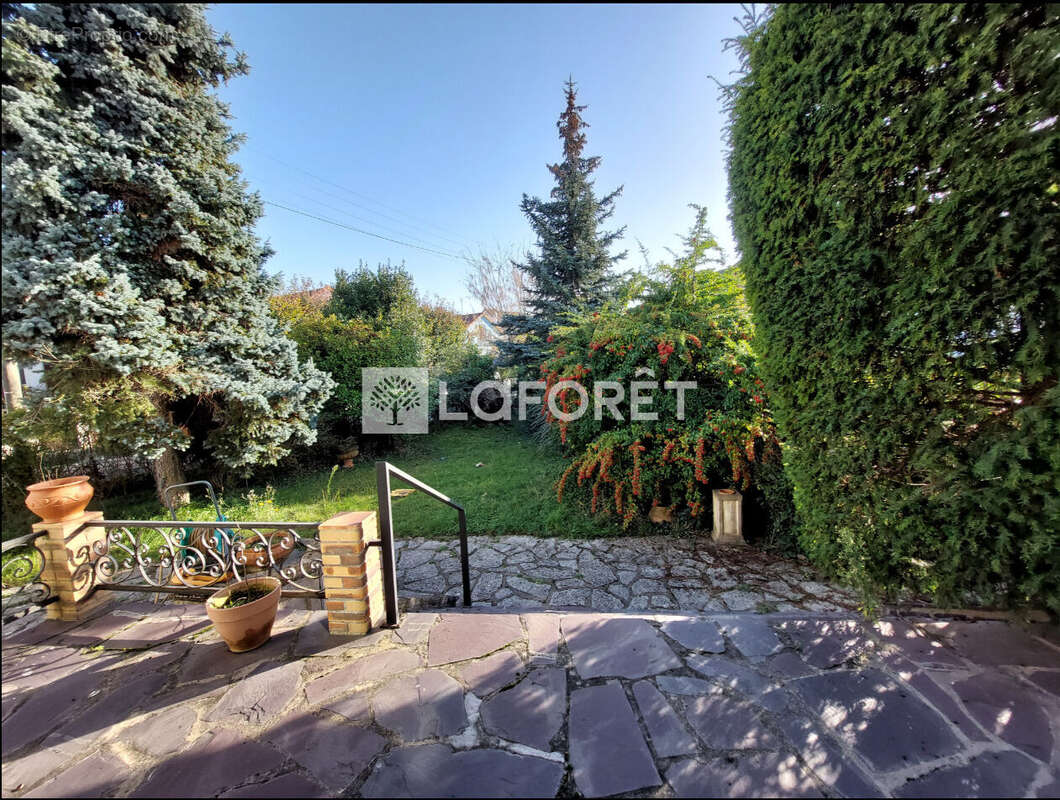 Maison à ORMESSON-SUR-MARNE