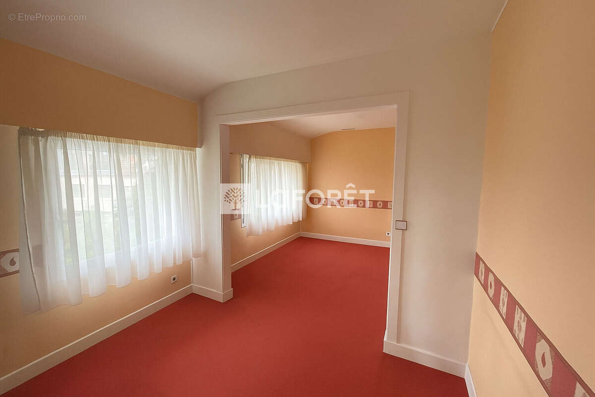 Maison à ORMESSON-SUR-MARNE