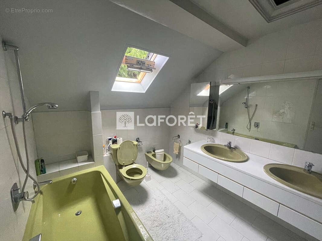 Maison à ORMESSON-SUR-MARNE