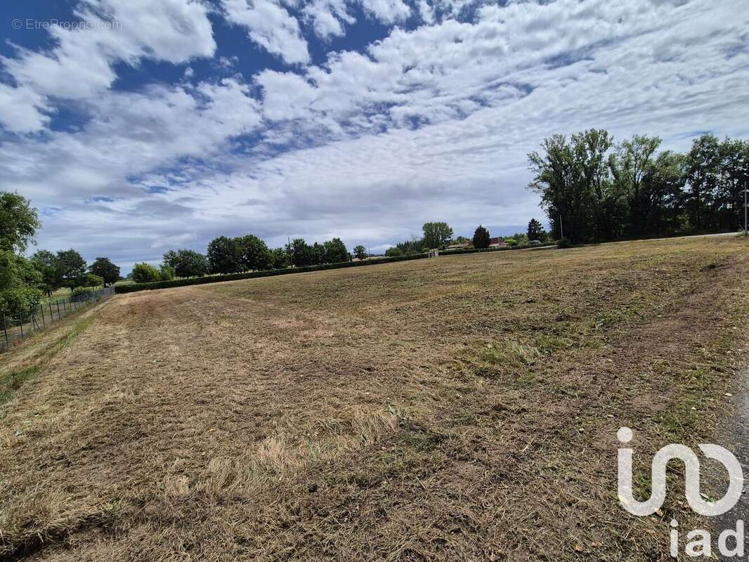 Photo 2 - Terrain à SAINT-PIERRE-D&#039;EYRAUD