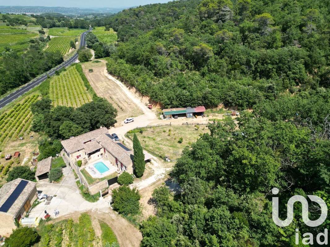 Photo 2 - Maison à SABRAN