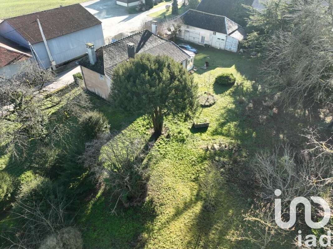 Photo 3 - Maison à POUGY