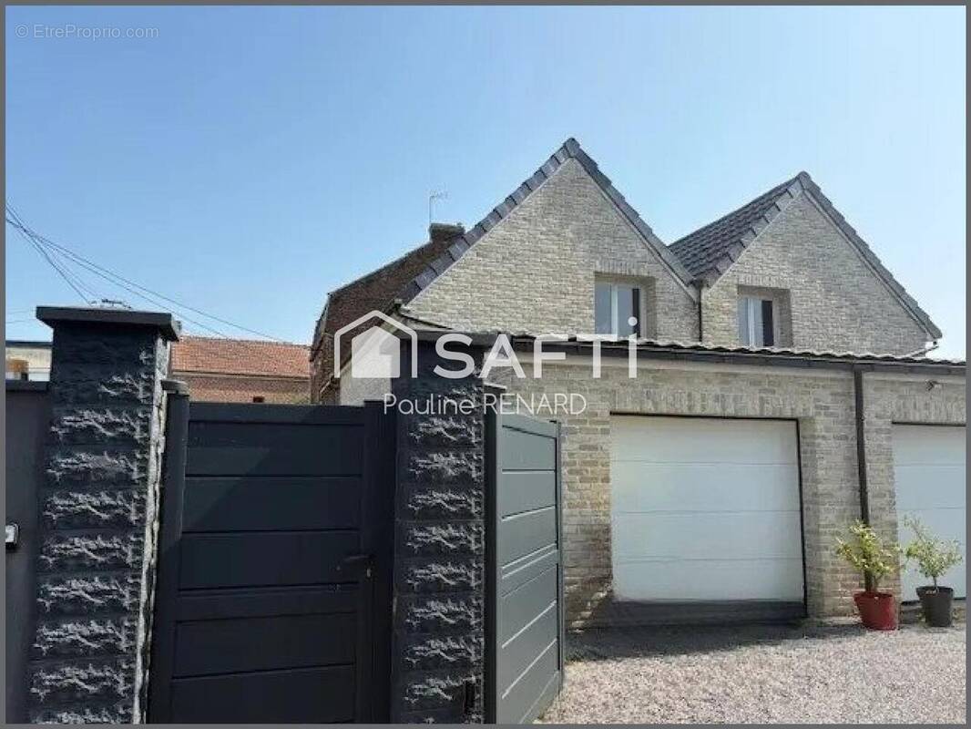 Photo 1 - Maison à ROEULX