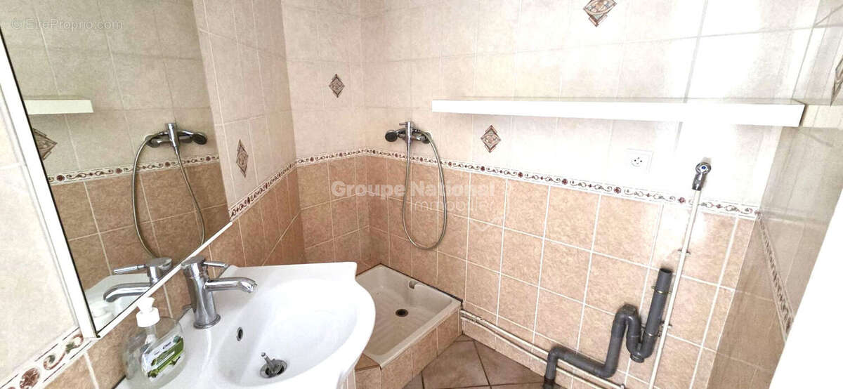 Appartement à MARSEILLE-7E