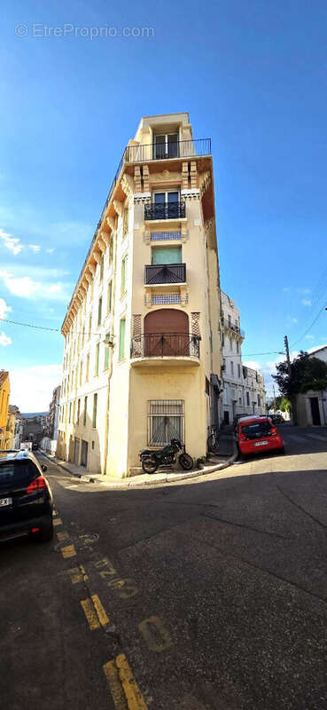Appartement à MARSEILLE-7E