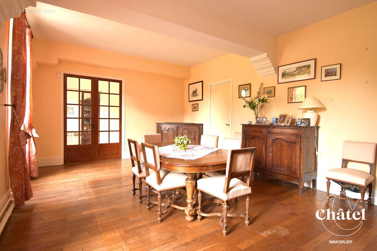 Maison à NANTEUIL-LE-HAUDOUIN