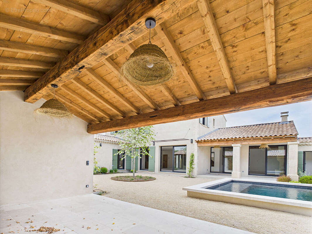 Maison à SAINT-REMY-DE-PROVENCE