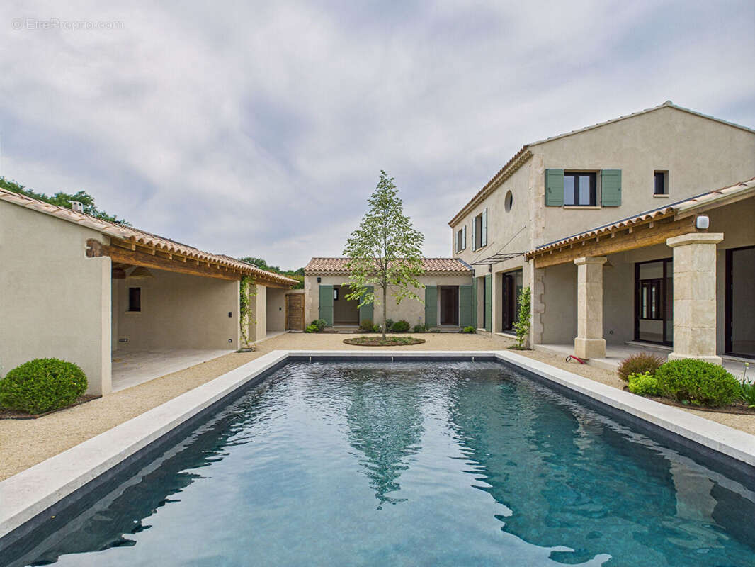 Maison à SAINT-REMY-DE-PROVENCE