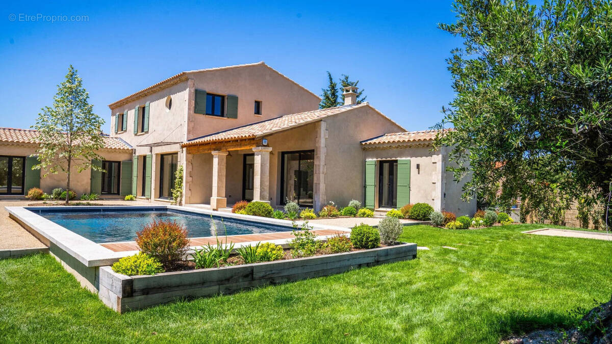 Maison à SAINT-REMY-DE-PROVENCE