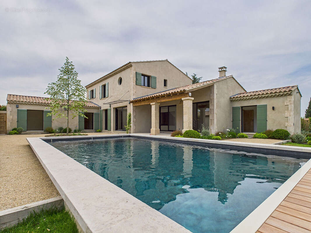 Maison à SAINT-REMY-DE-PROVENCE