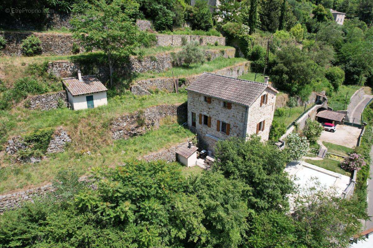 Maison à LARGENTIERE