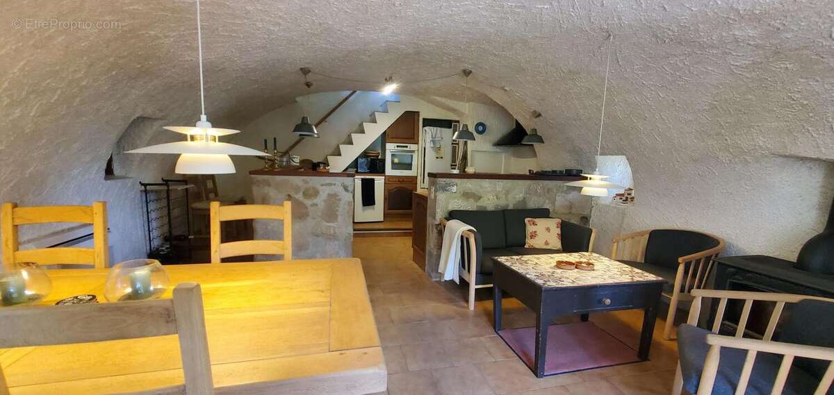 Maison à LARGENTIERE