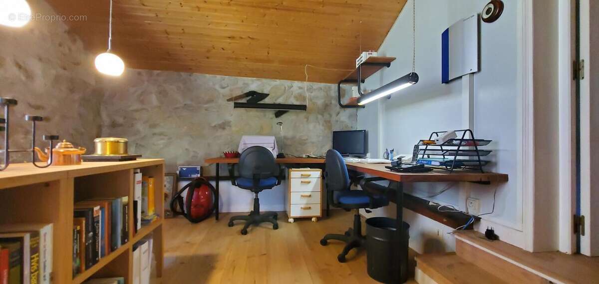 Maison à LARGENTIERE