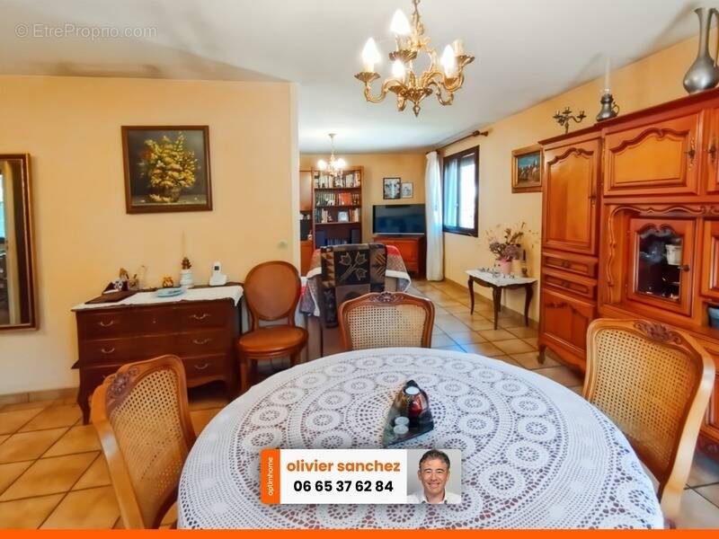 Maison à CLERMONT-FERRAND