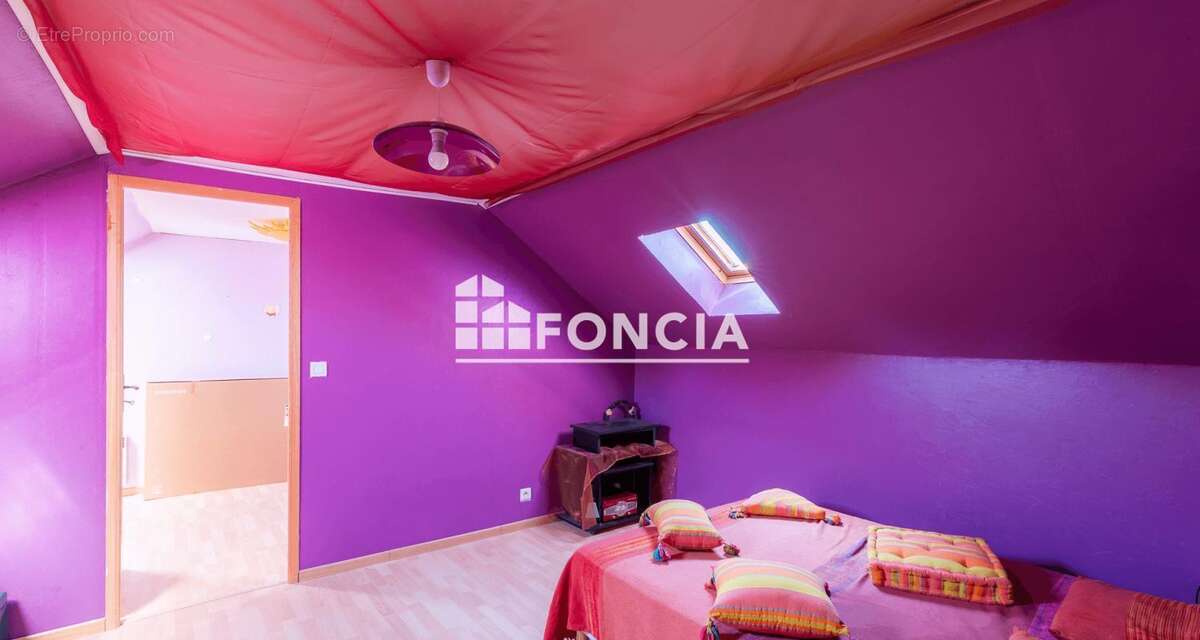 Maison à SOUPPES-SUR-LOING