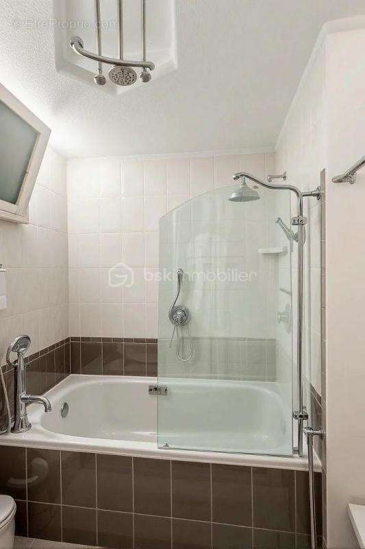 Appartement à BILLERE