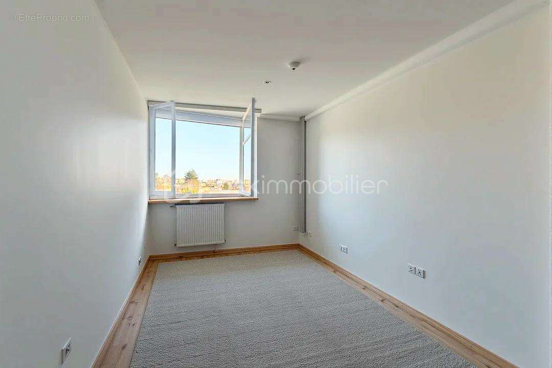 Appartement à BILLERE