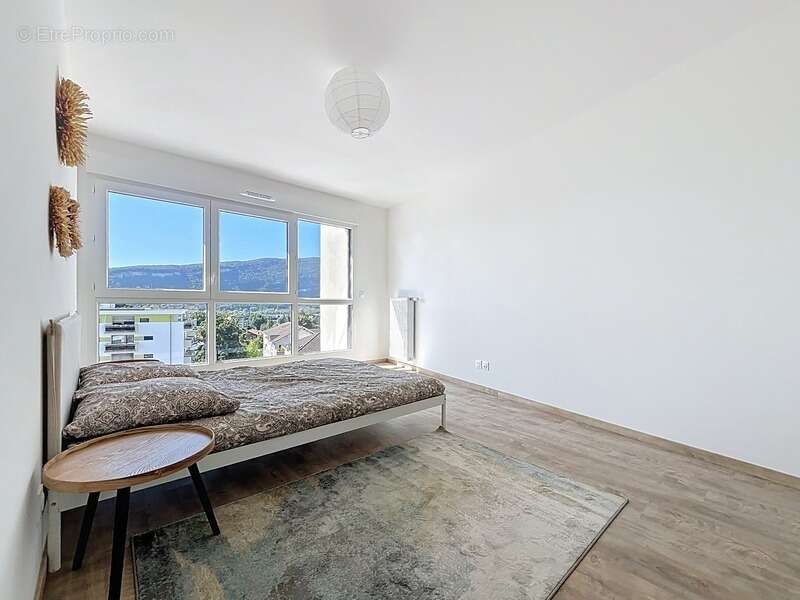 Appartement à AMBILLY