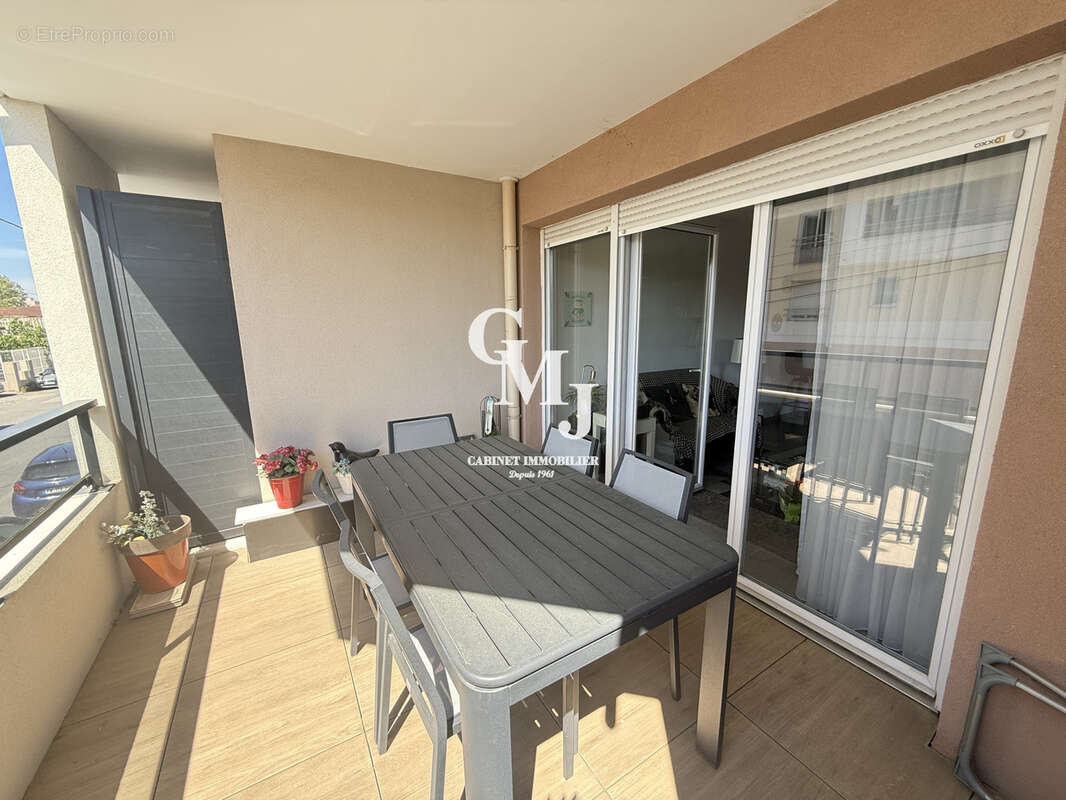 Appartement à FREJUS