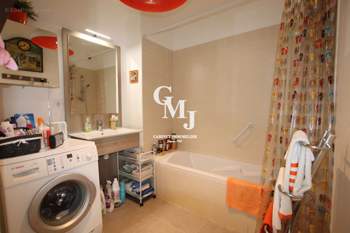 Appartement à FREJUS