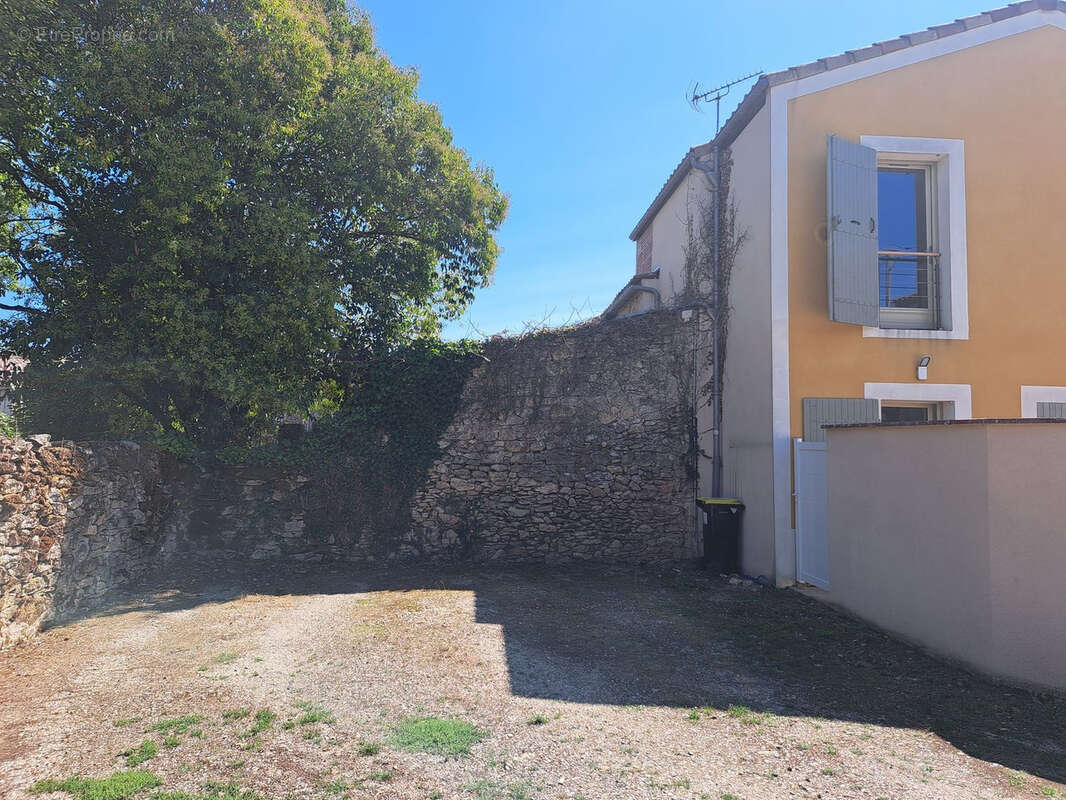 Maison à SAINT-MACAIRE